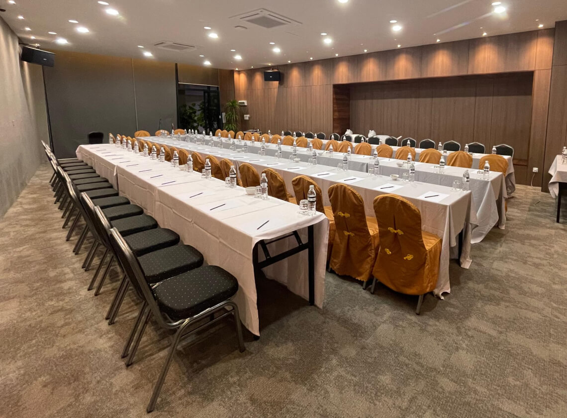 Roxy Aiman Meeting Rooms