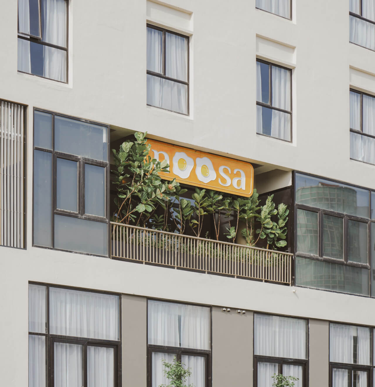 Noosa Breakfast Bar & Coffee House