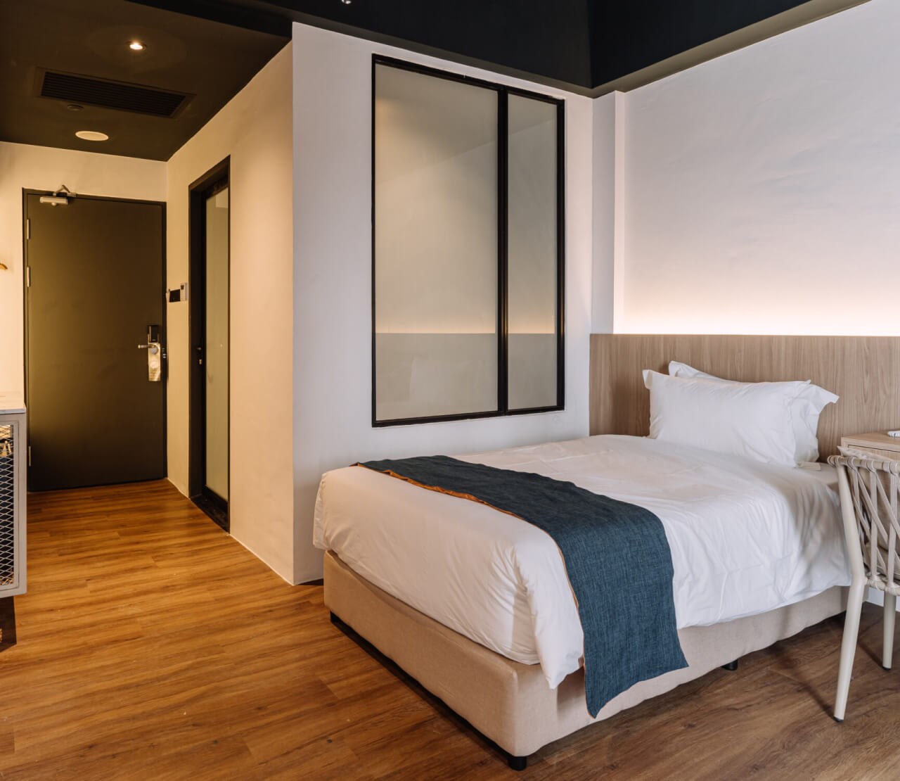 Deluxe Single Room with Balcony