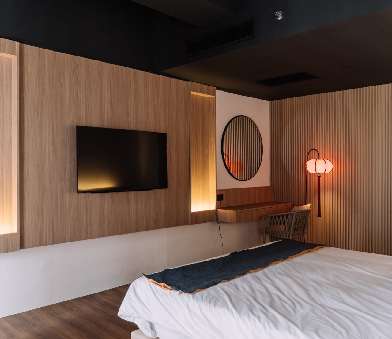 Suite Room with Balcony